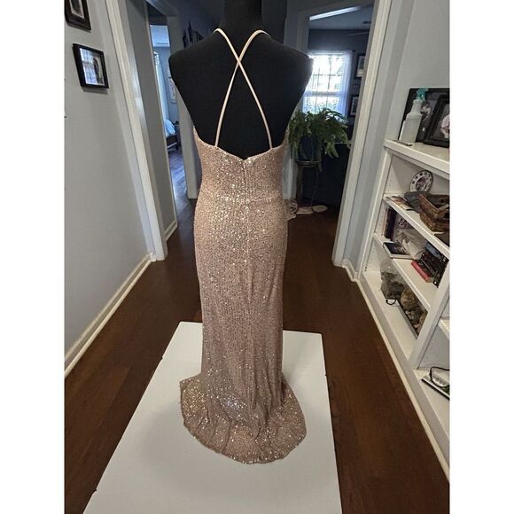 Elizabeth K Rose Gold Sequin Backless‎ Gown, Size M. Prom Formal - Picture 5 of 8